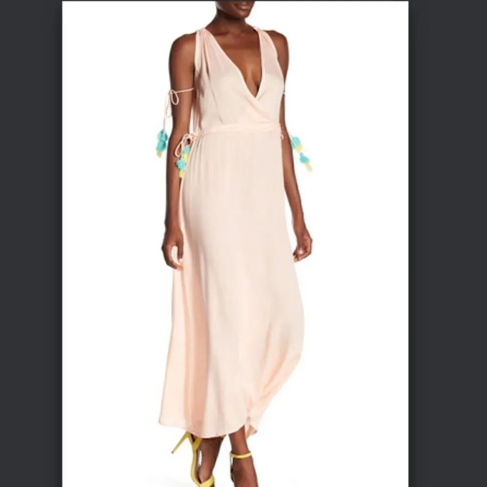 🎉HP🎉AMERICA & BEYOND Love Struck Tassel Dress